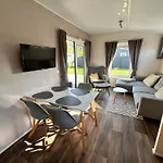 Casa vacanze Auszeit Am Guelser Moselbogen 20 In *