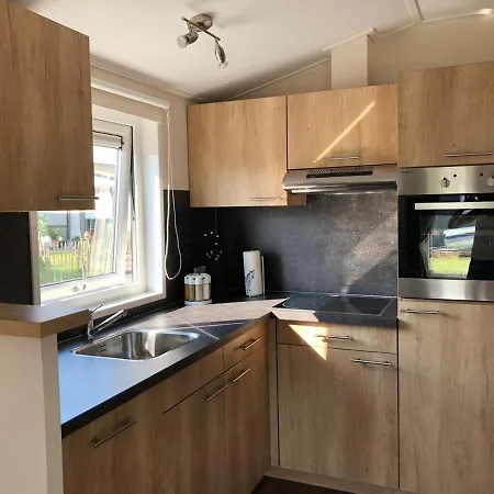 Holiday home Auszeit Am Guelser Moselbogen 20 In Koblenz (Rhineland-Palatinate)