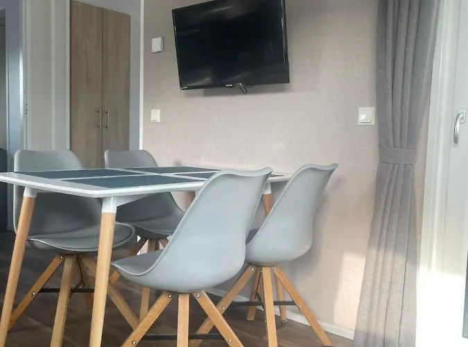 Auszeit Am Guelser Moselbogen 20 In 코블렌츠